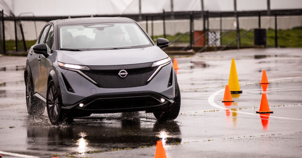 El rapidísimo sistema de tracción total e-4ORCE de Nissan responde en tan solo 0,0001 segundos